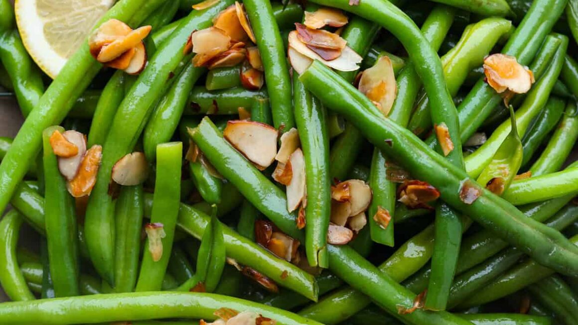 Green Beans Almondine | The Recipe Critic