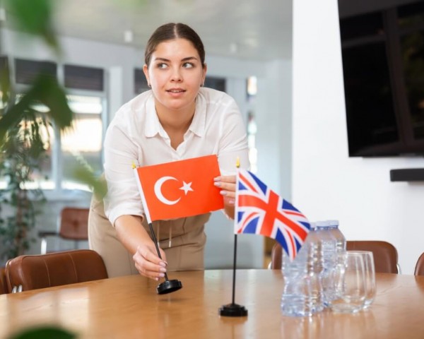 Turkey: UK Travel Warnings Include Fake Alcohol and Unlicensed Cabs